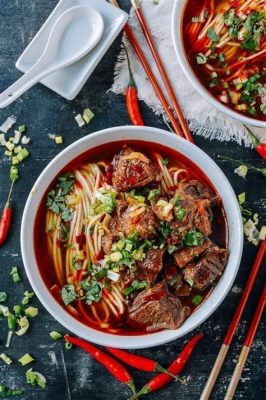  Jingzhou  熱炒牛肉麺！香ばしい牛肉と濃厚なスープが織り成す至高の一杯